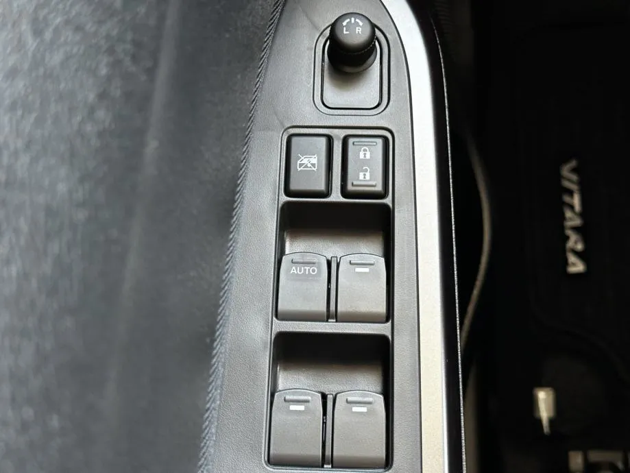 suzuki vitara 1,4 gl+ ac premium dostupno odmah!!! - slika 13