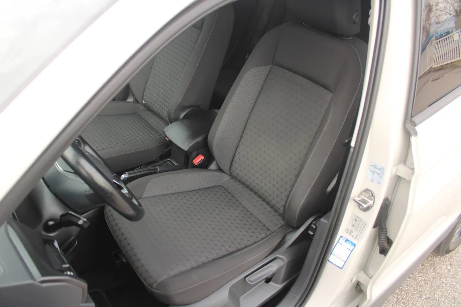 vw t-cross 1.0 tsi style - slika 12