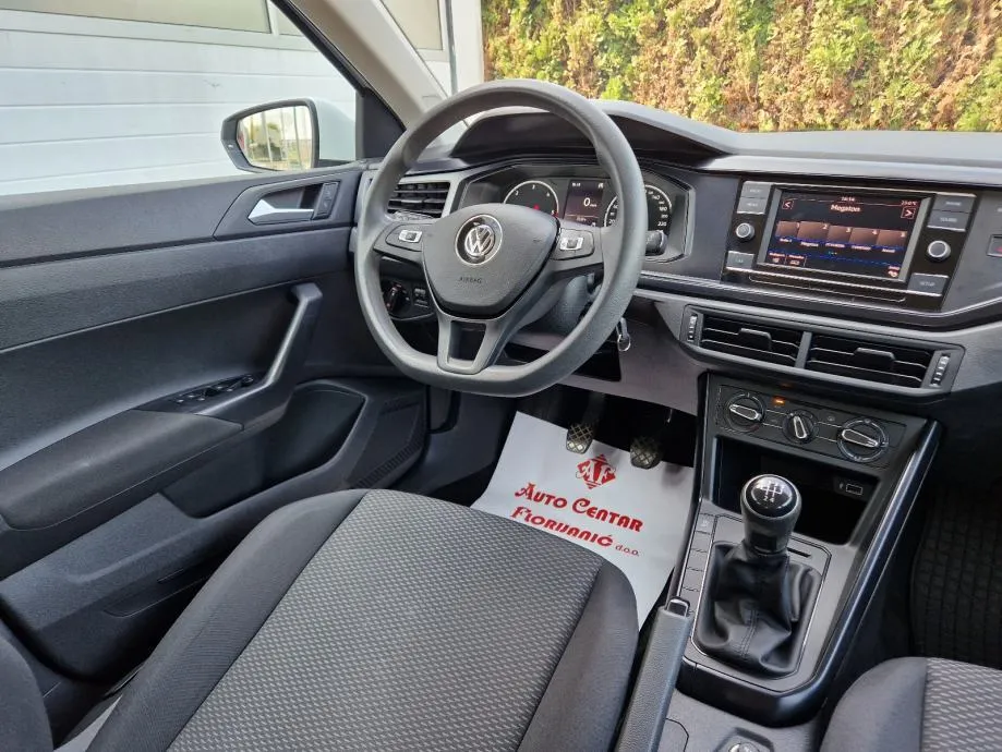 vw polo 1,6 tdi 2019.,hr vozilo, temp, led, front assist, 5-vrata... - slika 12