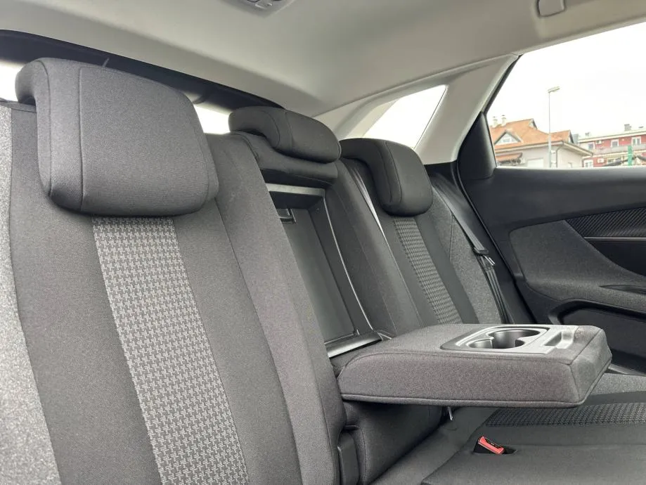 peugeot 3008 1,5 bluehdi 130 ks * automatik * jamstvo 24 mjeseca - slika 23