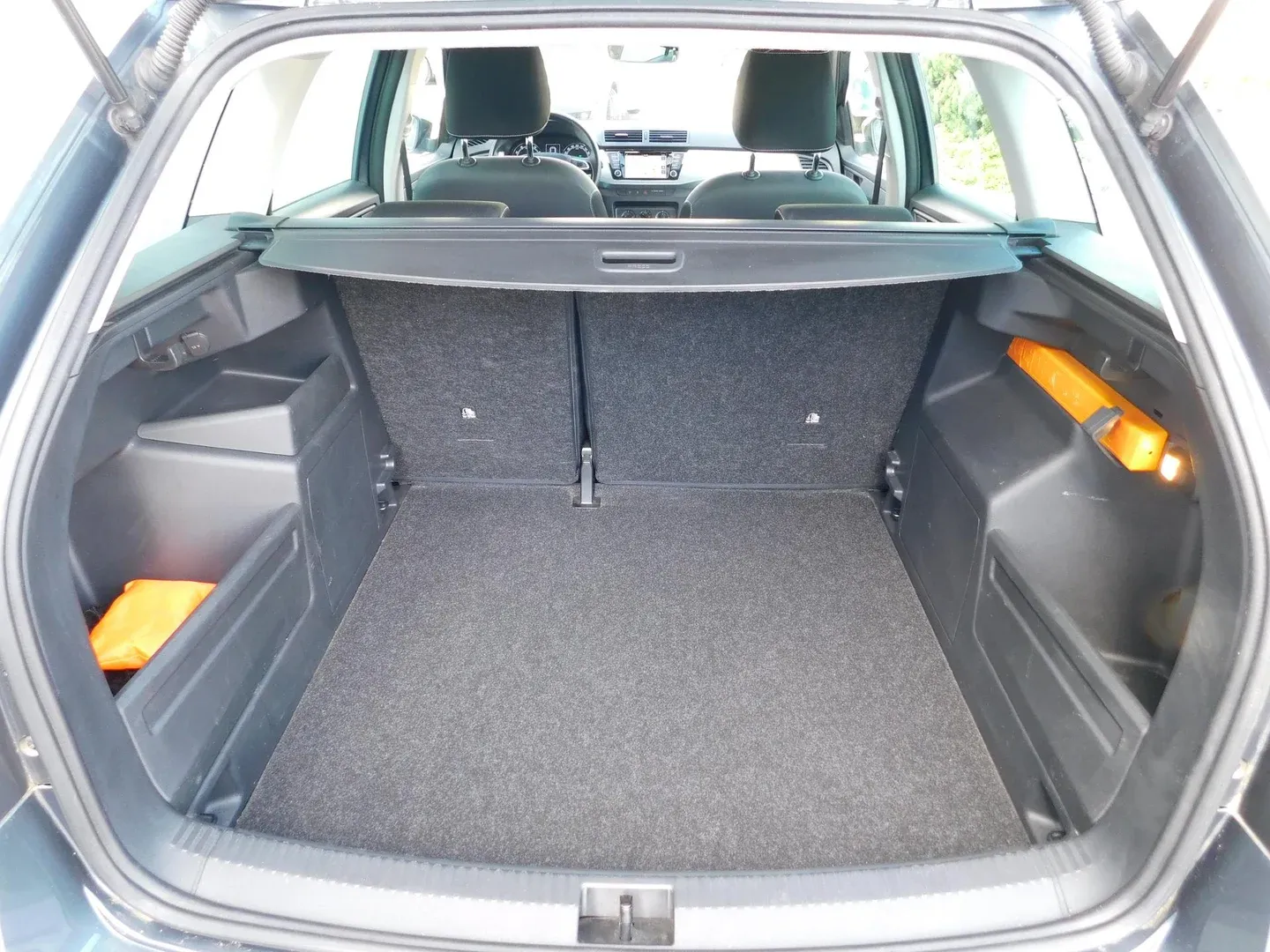 10943 škoda fabia combi ambition 1.0 tsi dsg - slika 16