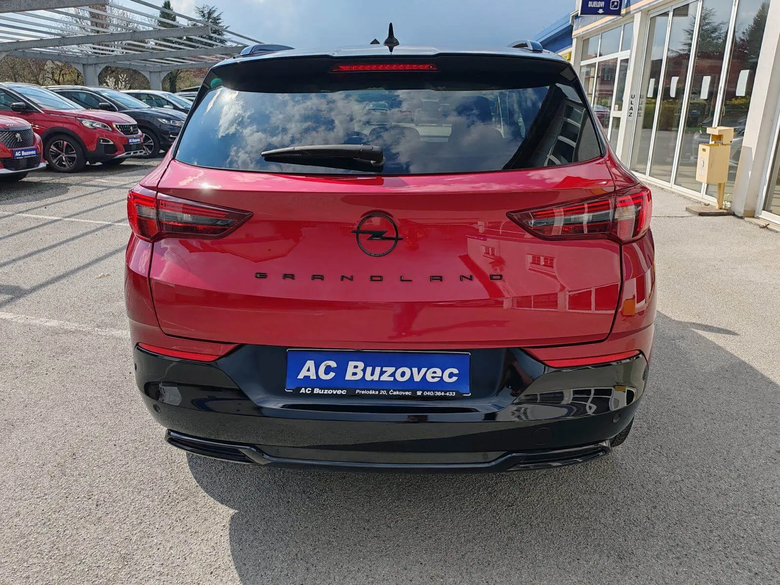opel grandland 1,2 turbo - slika 3