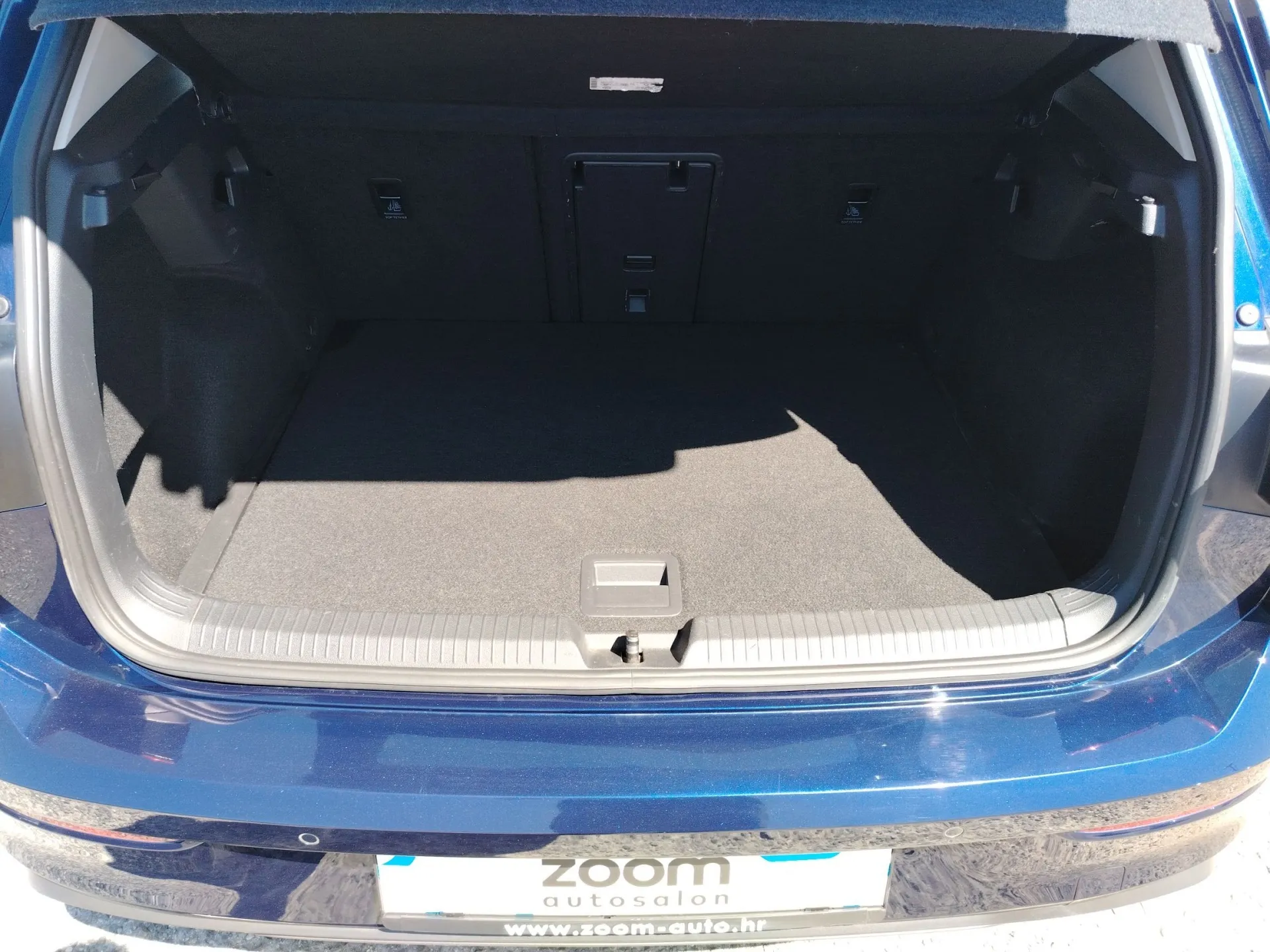 vw golf viii 2.0 tdi dsg life - slika 12