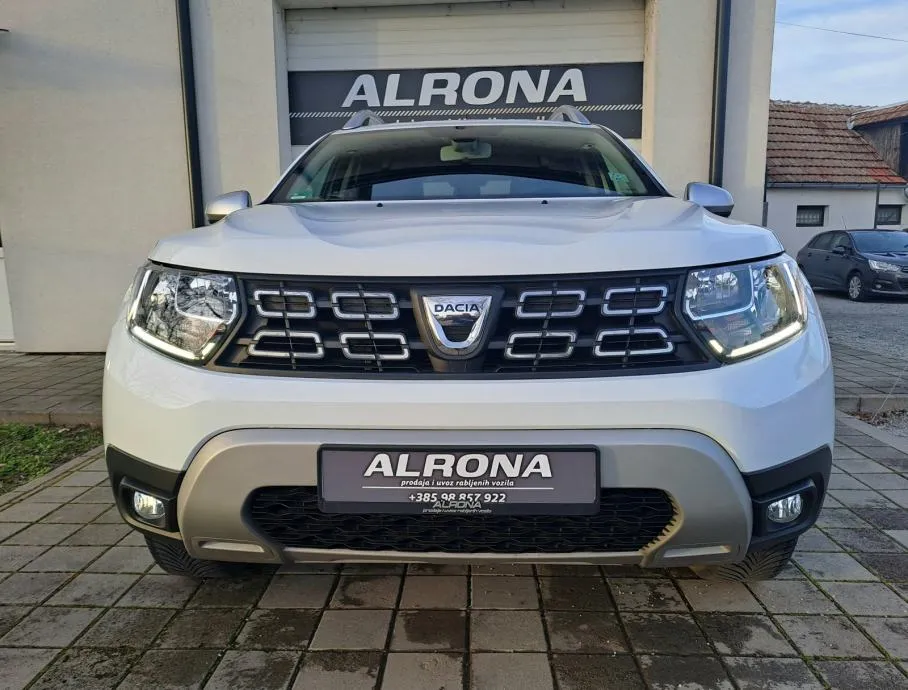 dacia duster 1.5 dci prestige*jamstvo*navi,kamera,led,novi zupčasti.. - slika 2