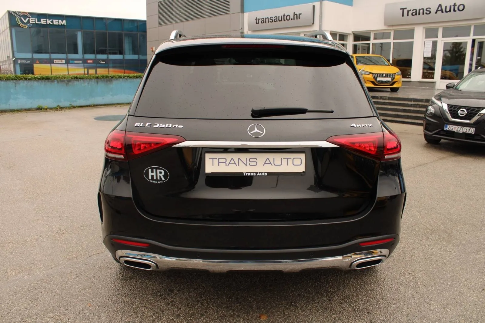 mercedes-benz gle 350de 4matic amg *panorama, led, kamera* - slika 6
