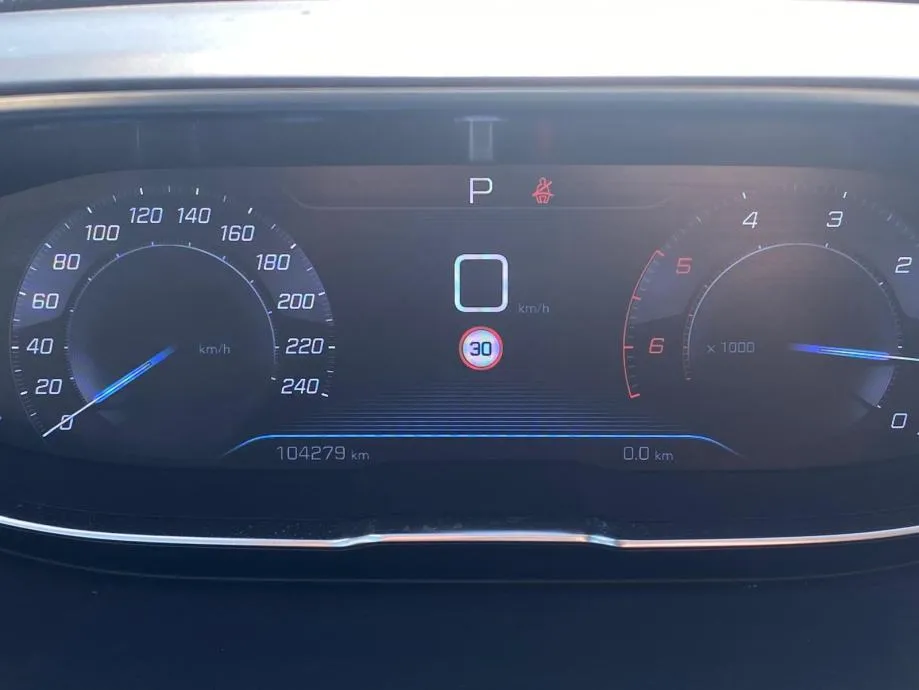 peugeot 3008 1,5 bluehdi automatik, navi, virtual, 4x garancija!!! - slika 9