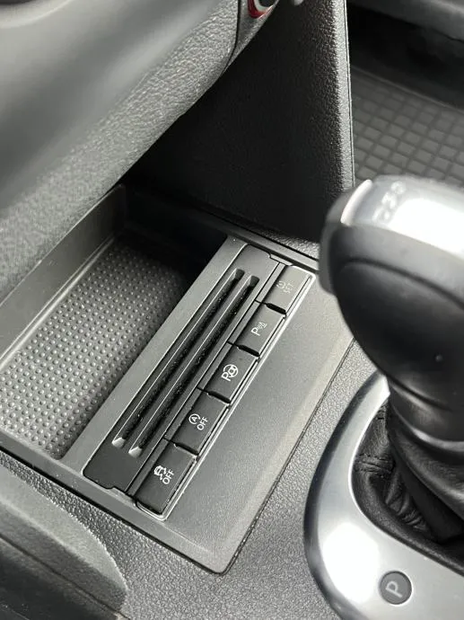 vw touran 2,0 tdi automatik - slika 8