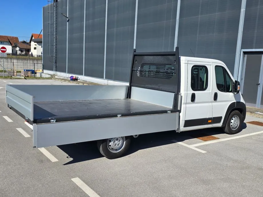 peugeot boxer l4 doka, dupla kabina, 2.2 bluehdi, reg. 3/2026 - slika 10