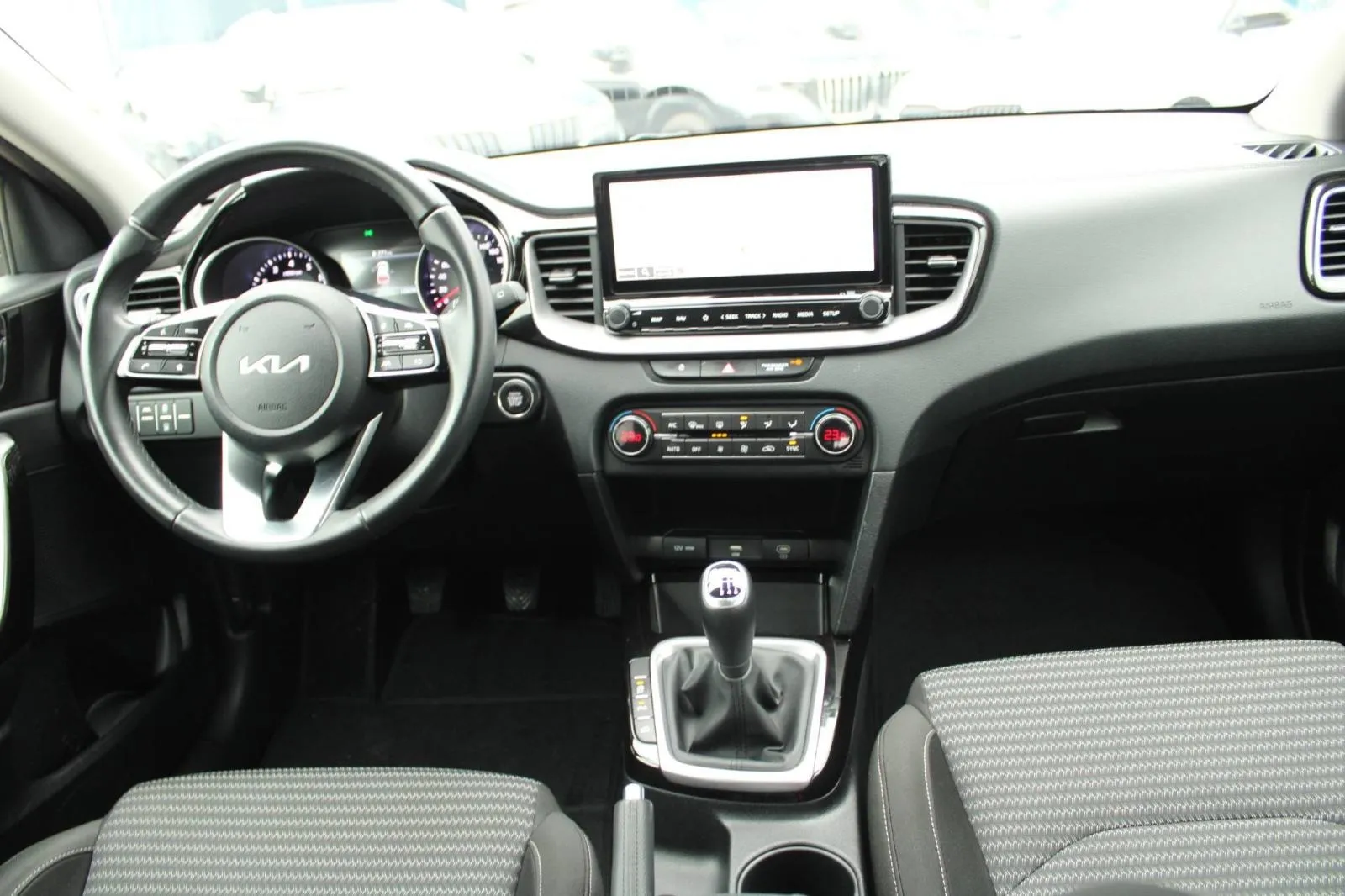 kia ceed sportswagon 1.5 t-gdi *led, navigacija, kamera* - slika 14