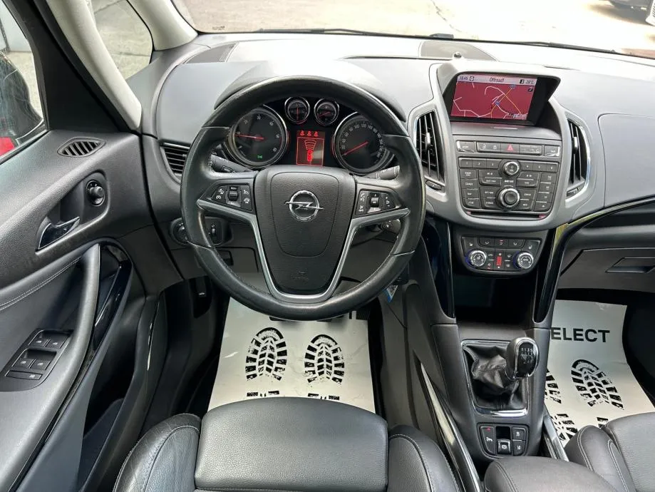 opel zafira 2,0 cdti - 145.000km - full - servisna - reg 1 god!! - slika 13
