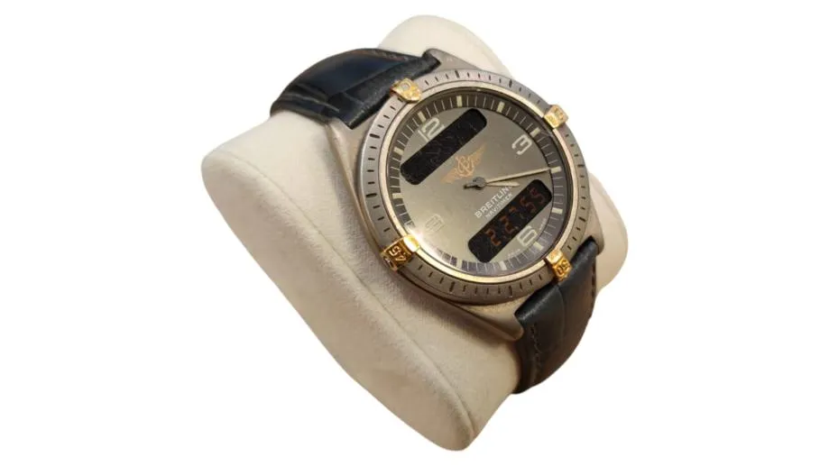 breitling navitimer quartz aerospace / r1, rate !! - slika 2