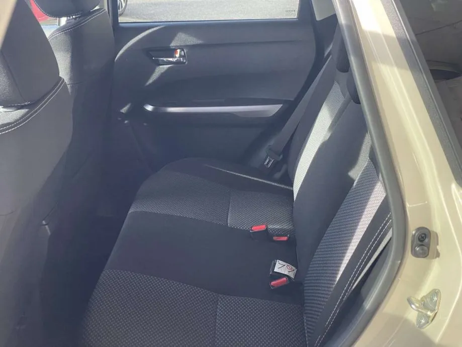 suzuki vitara 1,4 gl+ ac premium 6at - slika 18
