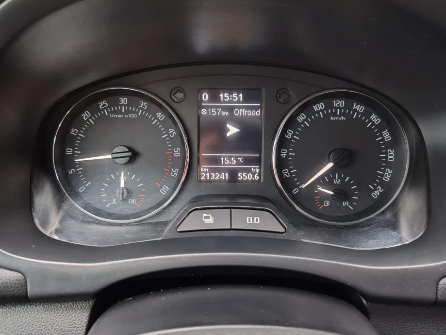 škoda fabia 1,6 tdi monte-carlo , 2011g. 213000 kartice 24/36 rata - slika 19