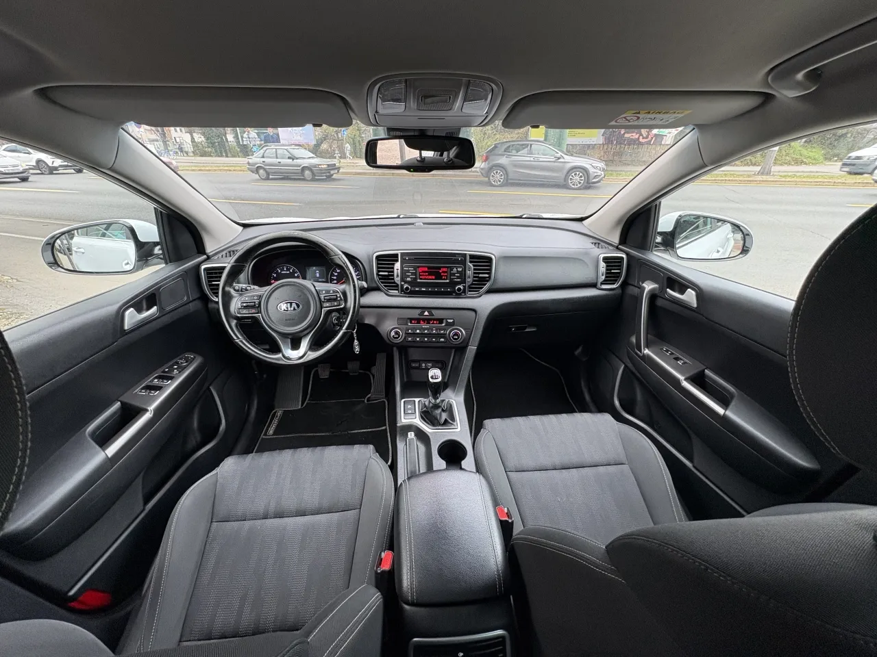 kia sportage 2wd 1,6 gdi lx urban - slika 8