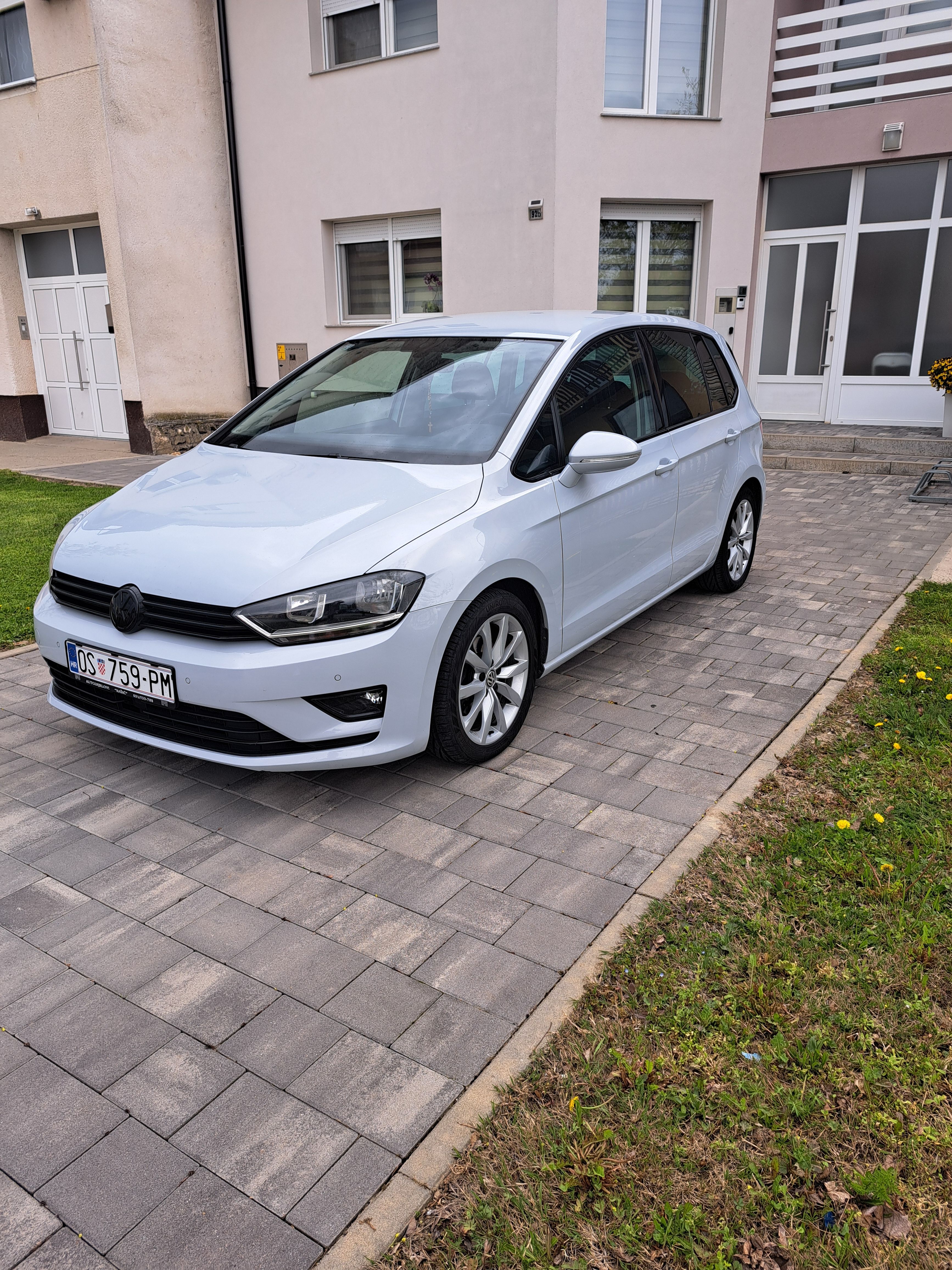 2.0 tdi /// dsg - slika 8