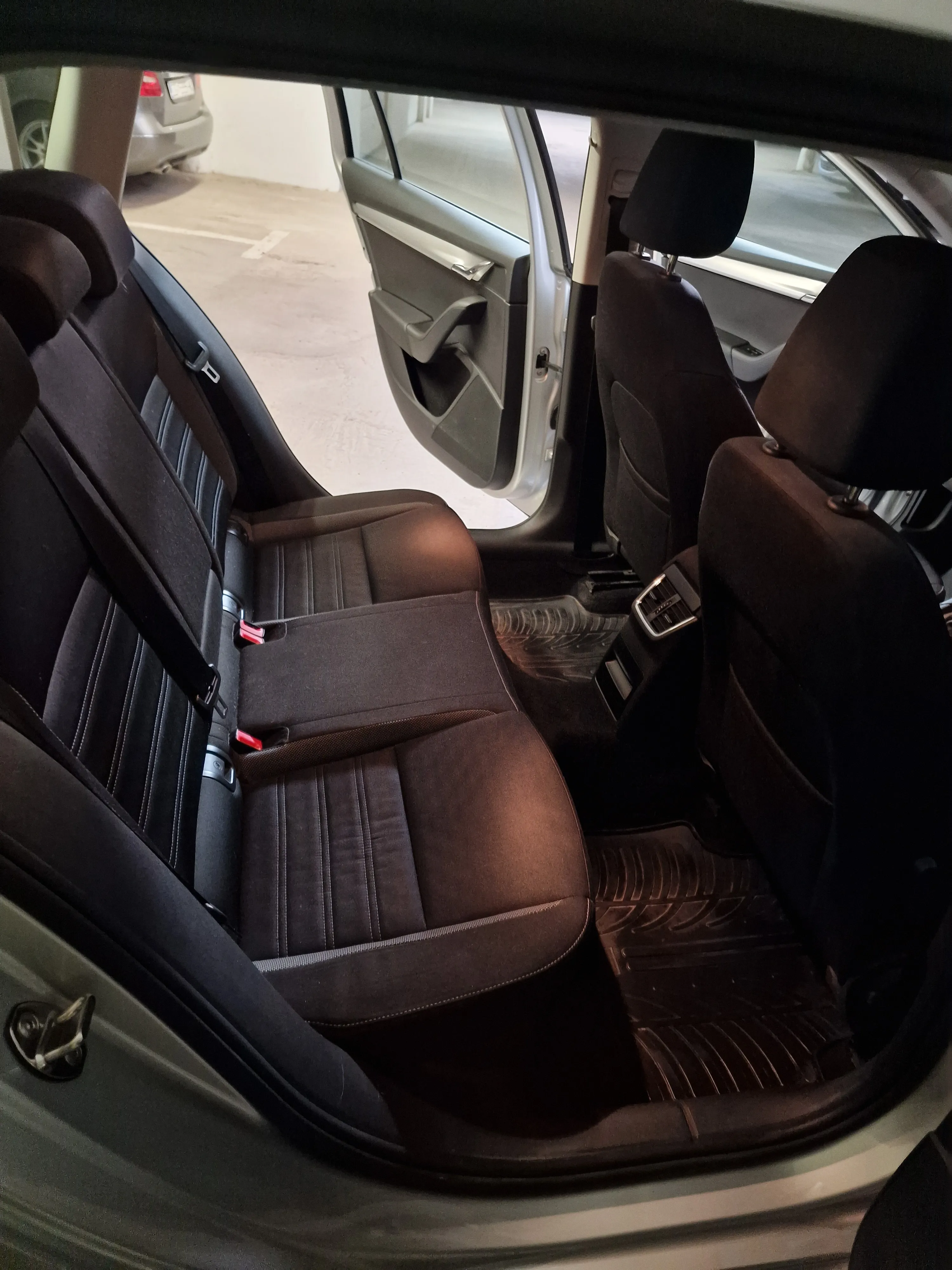 škoda octavia 1.6 tdi euro 6, automatski mjenjač - slika 5