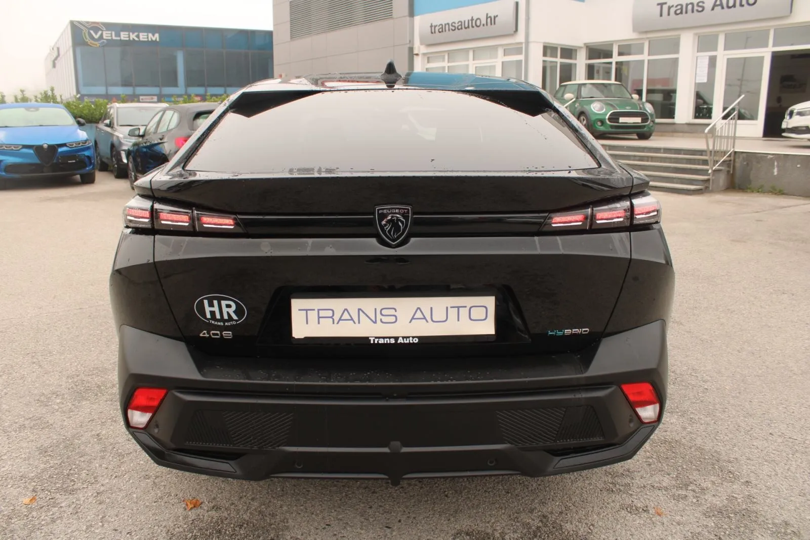 peugeot 408 1.6 hybrid 180 allure *led,navigacija,kamera* automatik - slika 6
