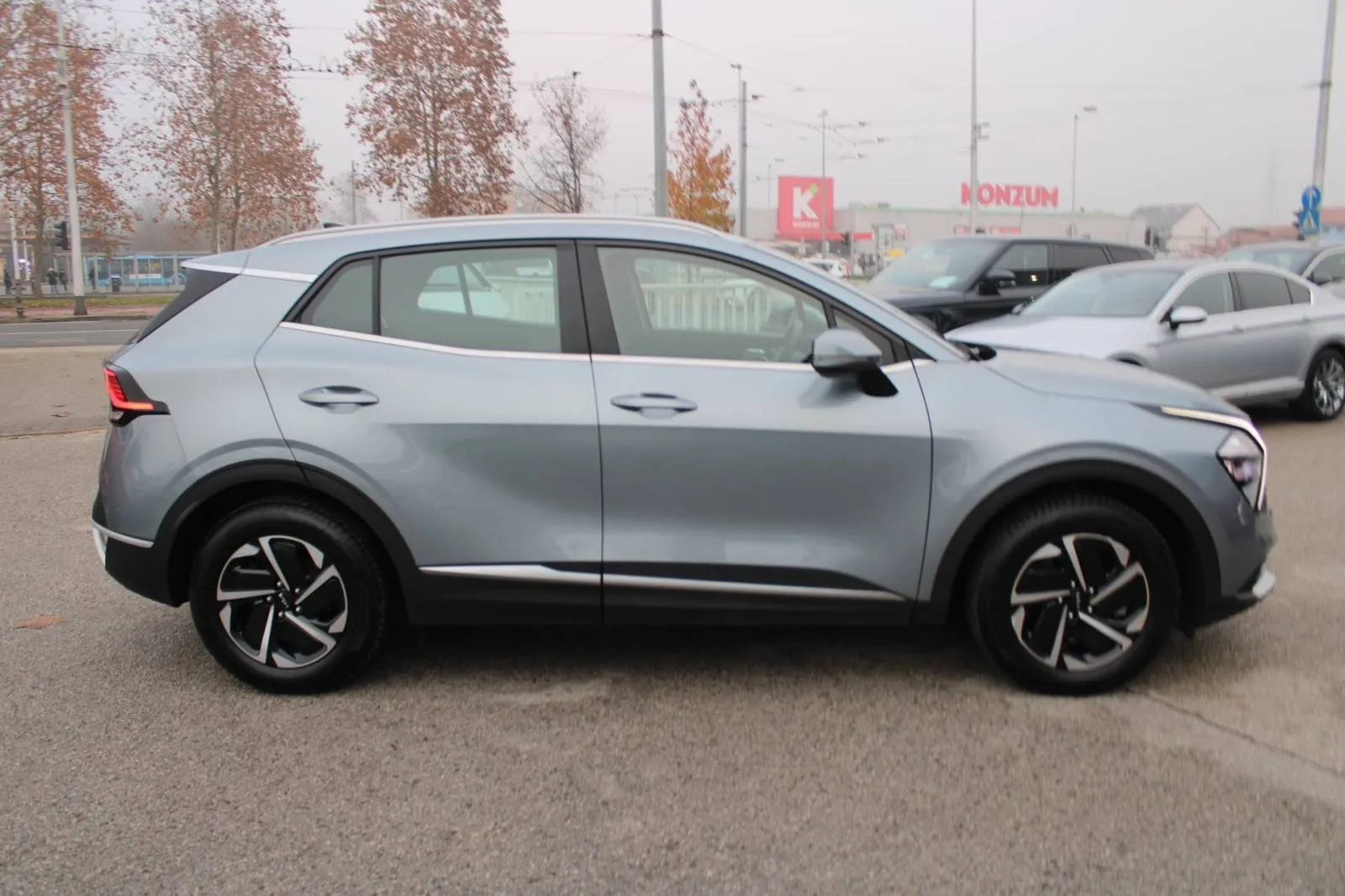 kia sportage 1.6 t-gdi 230 hybrid automatik *led, navigacija, kamera* - slika 4