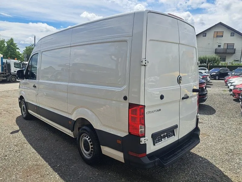 volkswagen crafter 2.0 tdi*140ks*klima*navigacija*park.pilot* - slika 9