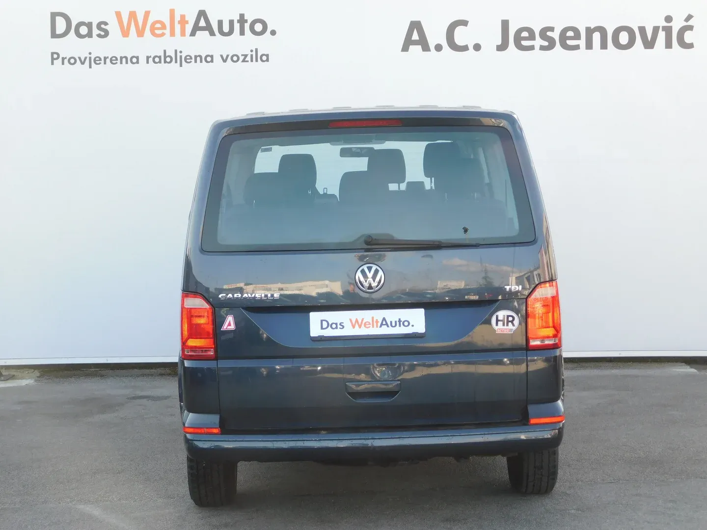 05936 vw caravelle comfortline 2.0 tdi - slika 5