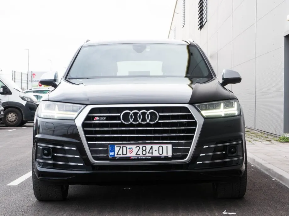 audi q7 3,0 tdi | 200 kw | s-line | 7 sjedala | bose hi-fi | virtual - slika 16