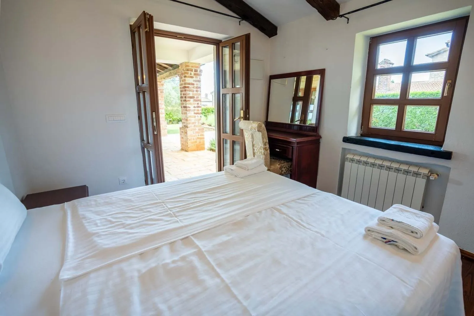 ekskluziva agencije-sveti lovreč-rustikalna vila sa bazenom (prodaja) - slika 19