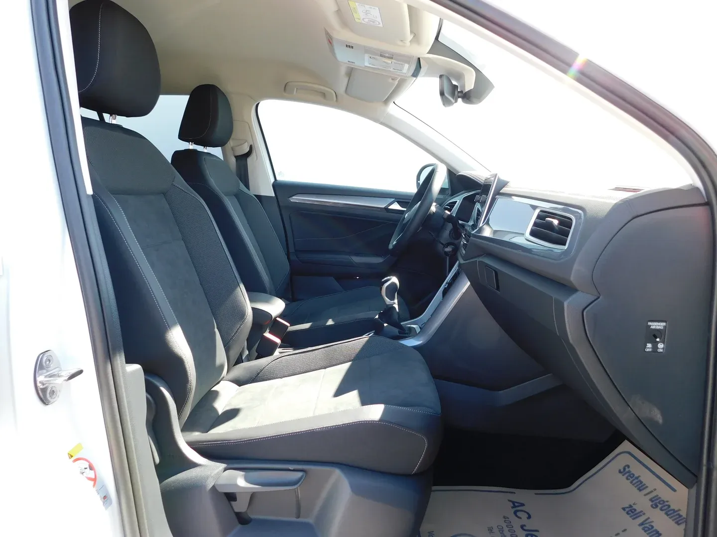 08581 volkswagen t-roc 2.0 tdi style - slika 12