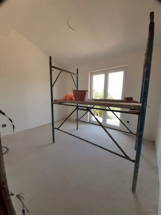 istra, trget, kuća 82 m2 sa bazenom, pogled na more, 450 m od mora - slika 7