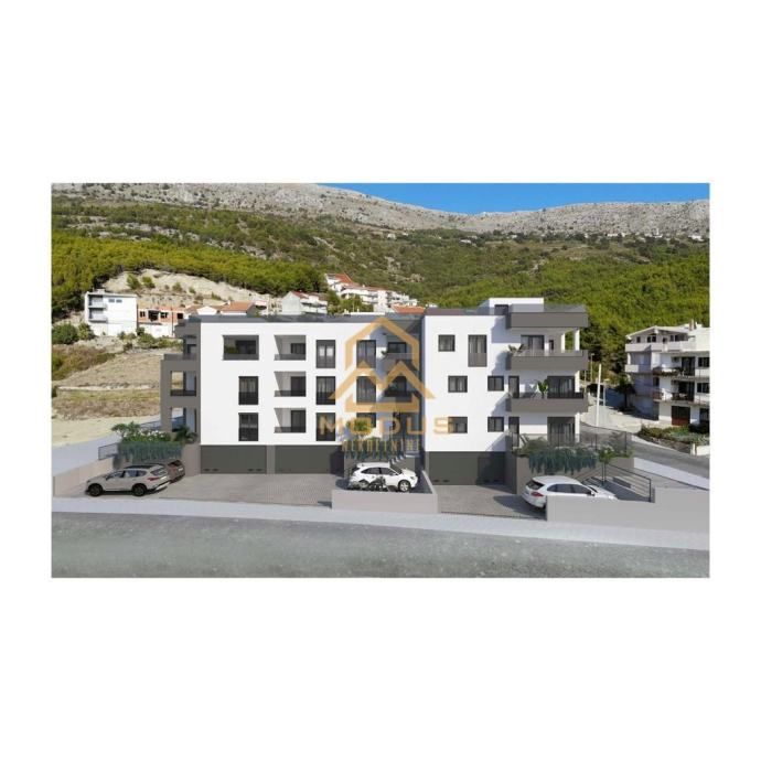 PODSTRANA** Jednosoban stan s Krovnom terasom i Garažom (prodaja)