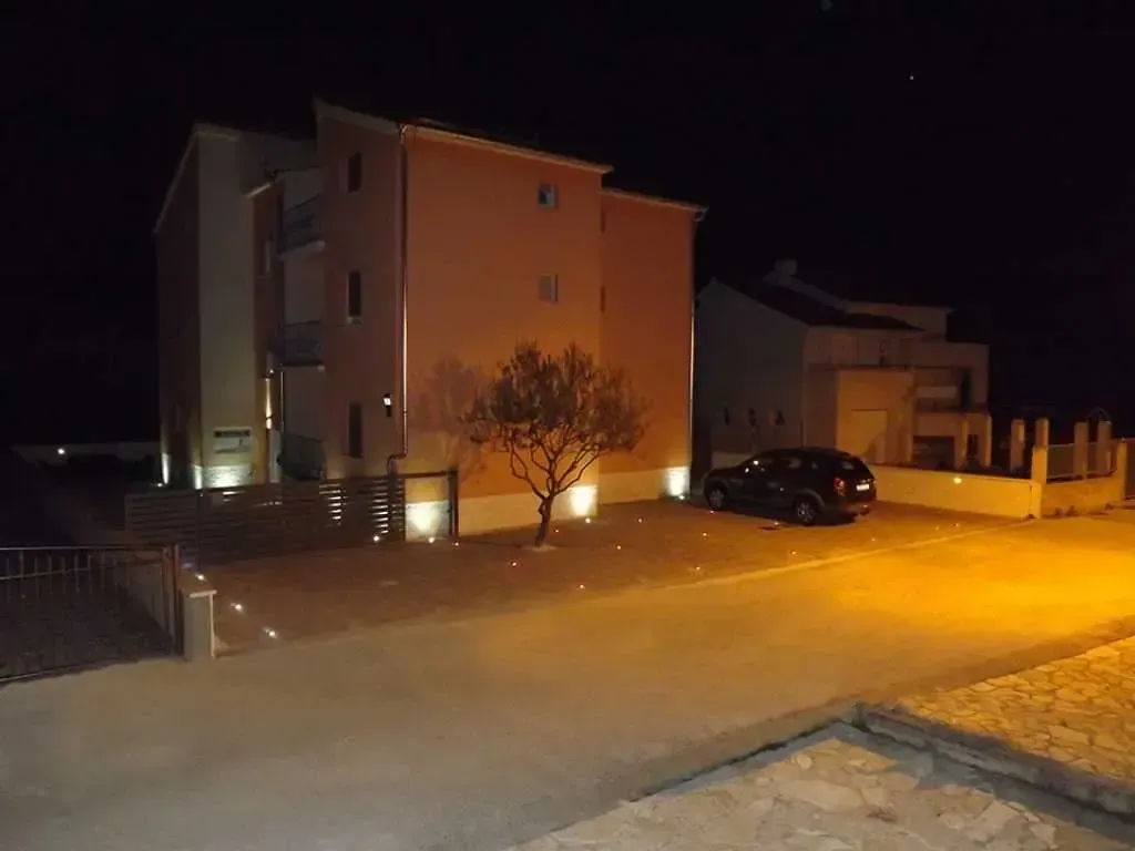 apartmani color - slika 7