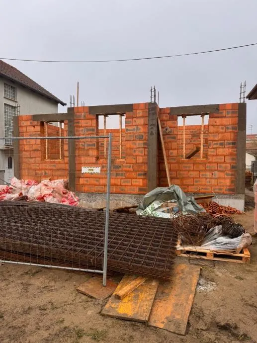 stan: višnjevac, 97.83 m2 + vrt 155 m2, visoko prizemlje, novogradnja - slika 3