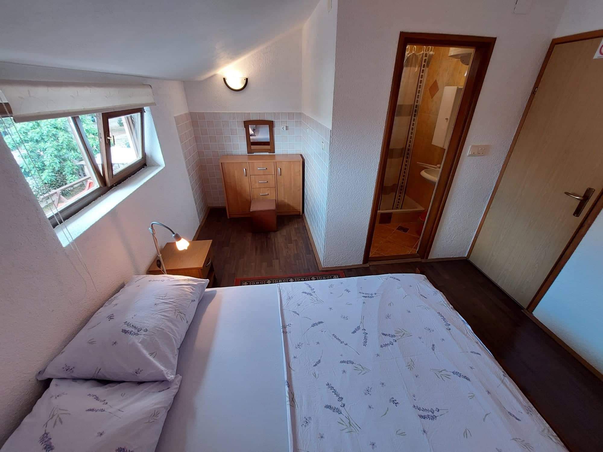 apartmani varga biograd n/m - slika 8