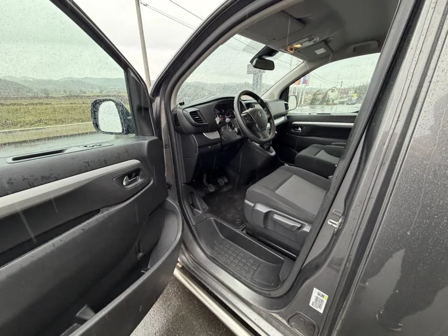 citroën spacetourer 1,5 hdi - slika 17
