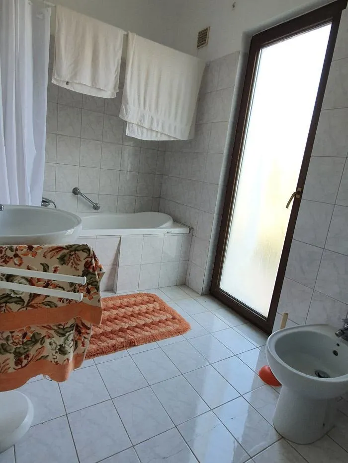 kuća: poreč, 150 m2, kuća u nizu, širi centar (prodaja) - slika 4