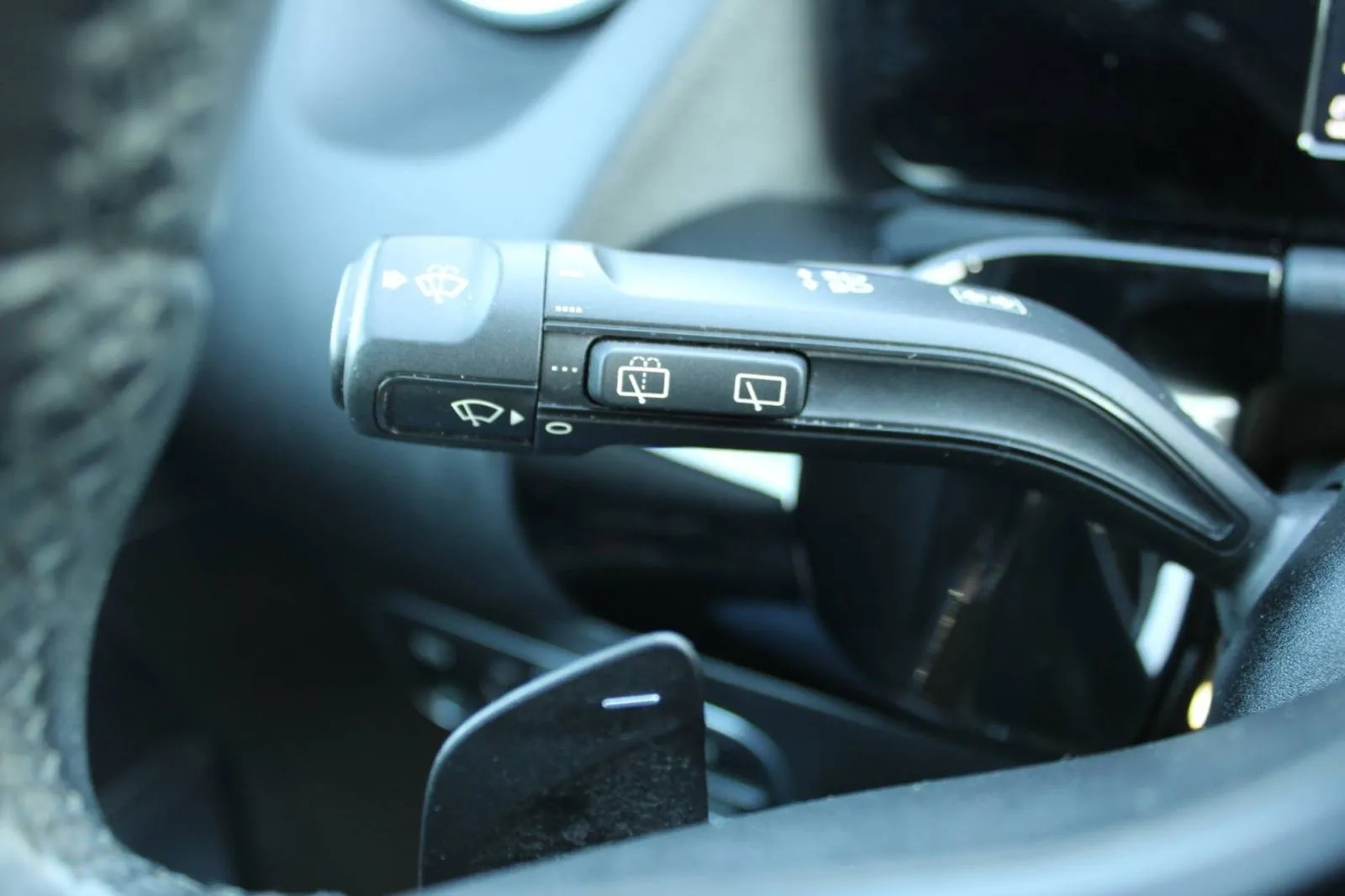 mercedes-benz klasa b 180d automatik *led, kamera* - slika 16