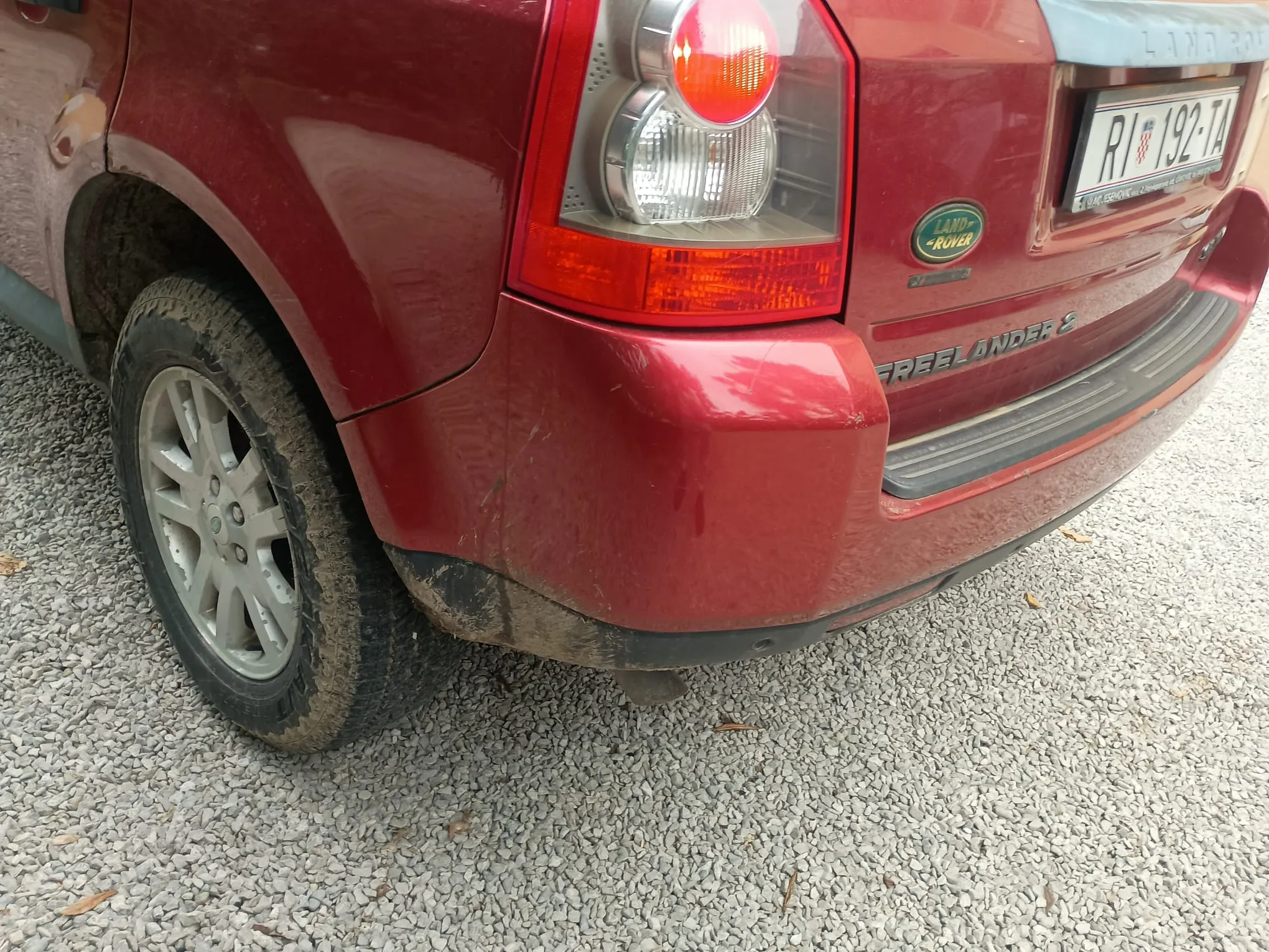 land rover freelander 2,2d - slika 22