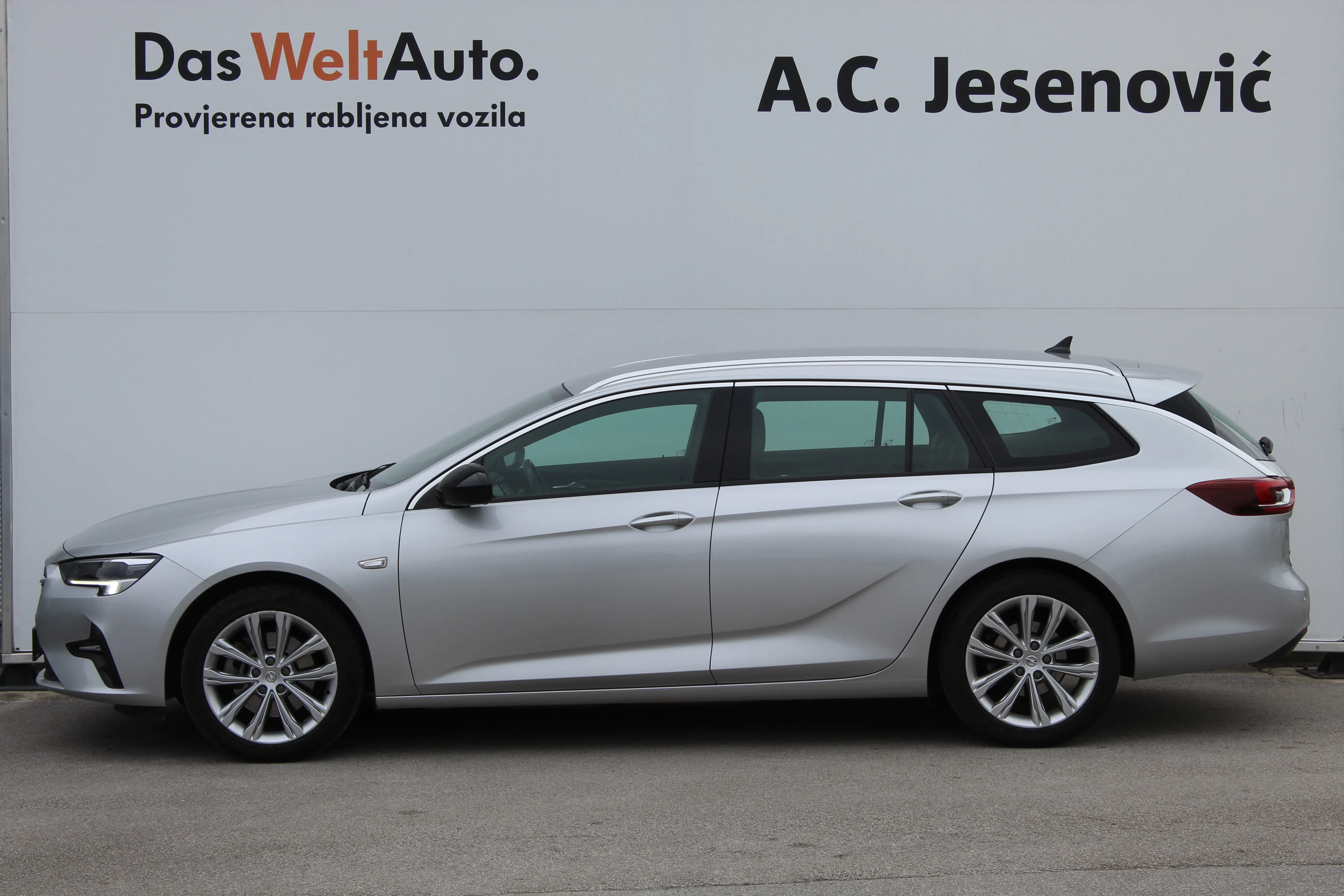 13158 opel insignia grand sport 1,5 d business aut. - slika 5