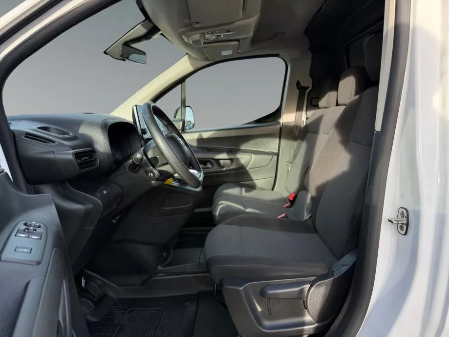 toyota proace city 1,5 d-4d 75 kw (102 ks) l1, 2024 god. - slika 11