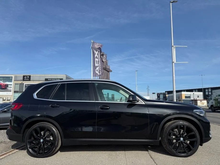 bmw x5 xdrive40i °virtual°navigacija°kamera°keyless°leasing°u pdv-u° - slika 5