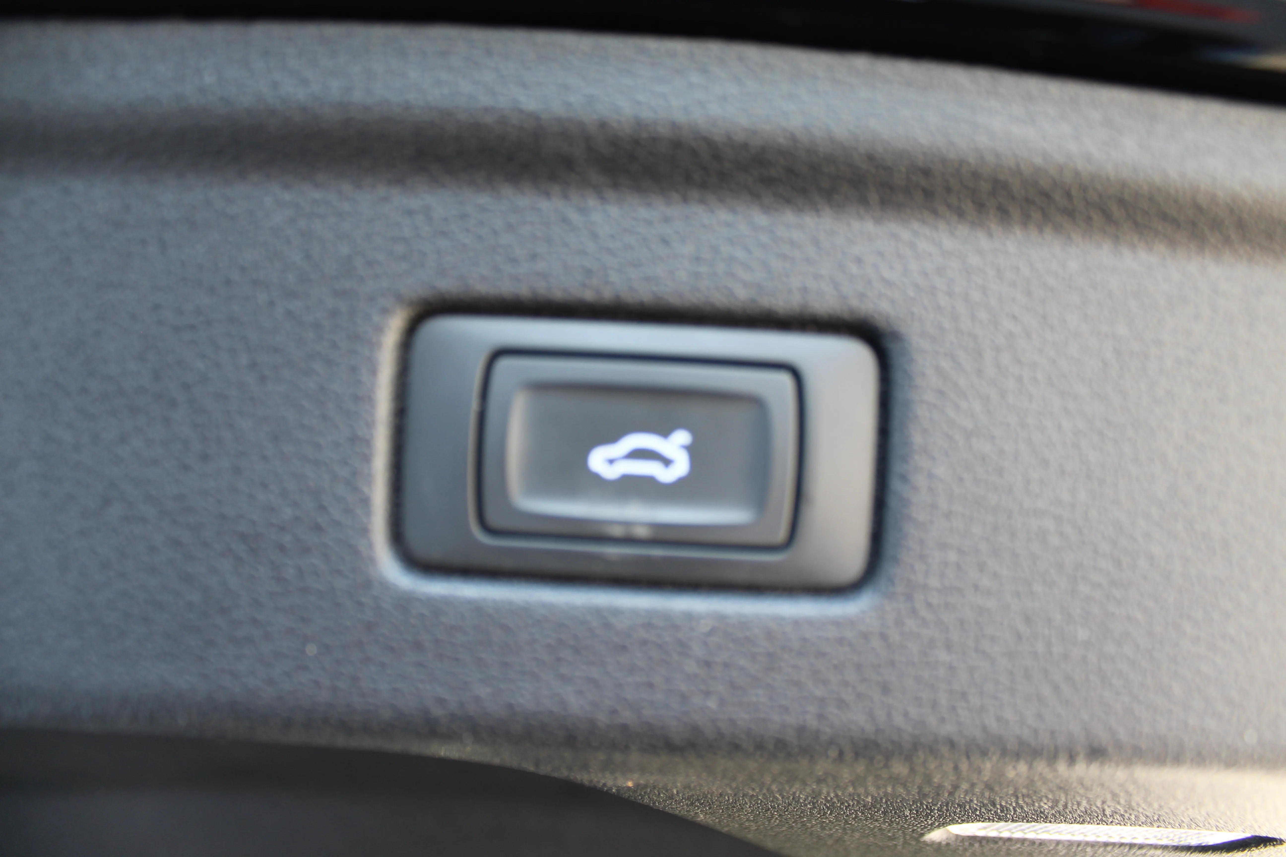 audi a5 sb 35tdi s tronic - slika 17