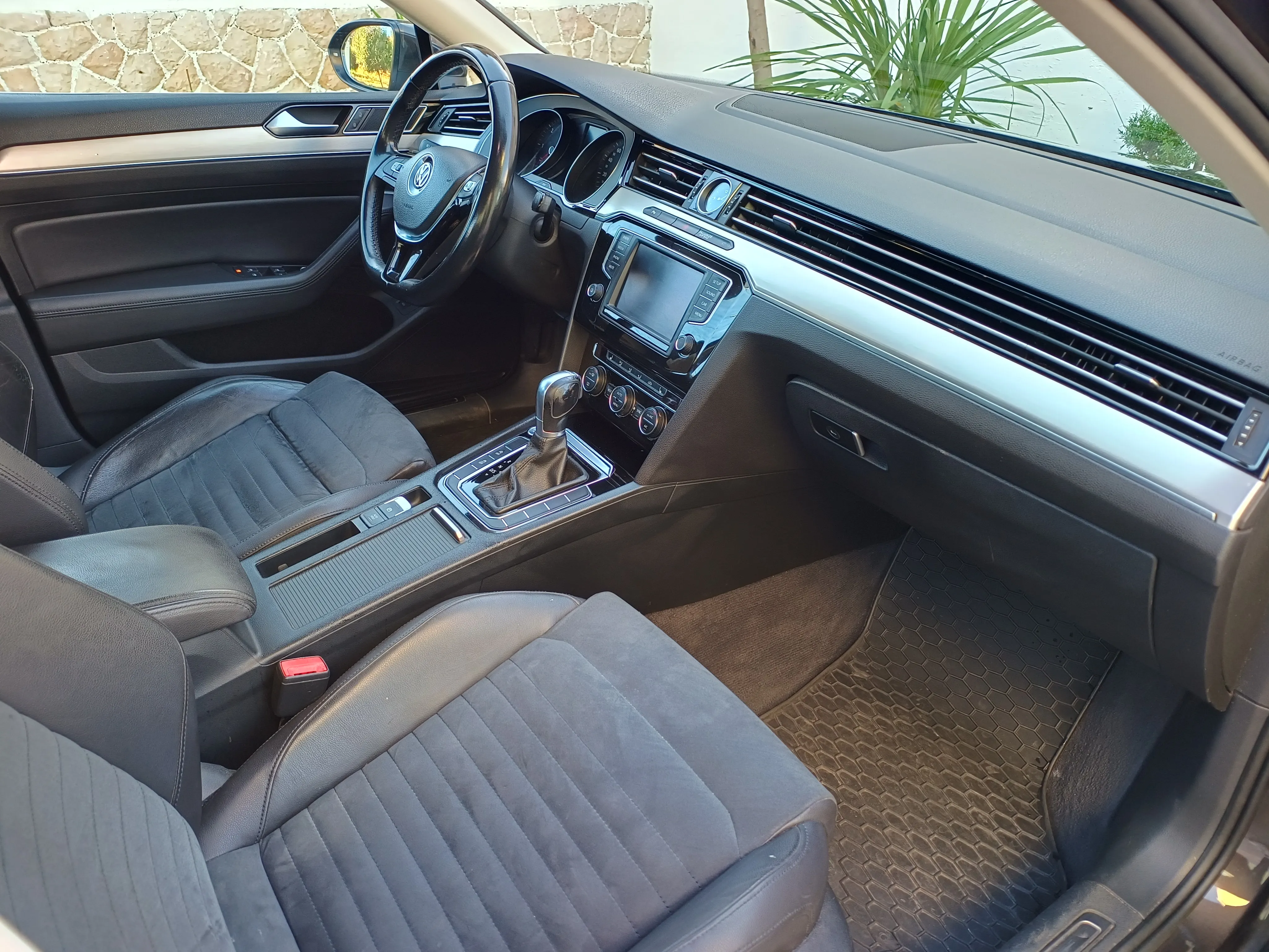 passat b8 2.0 tdi 190 ks higline - slika 12