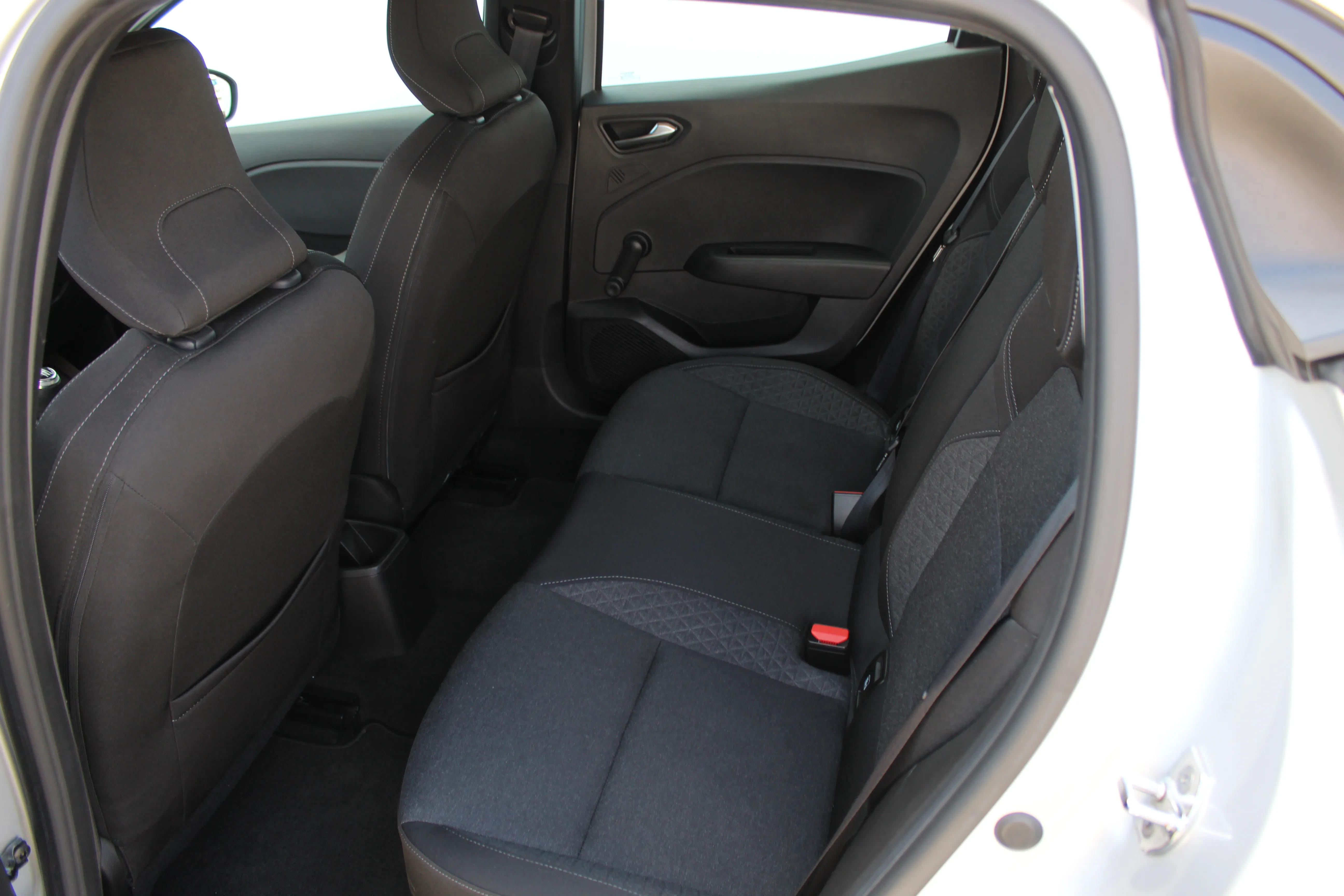 13223 renault clio tce 90 intens - slika 10