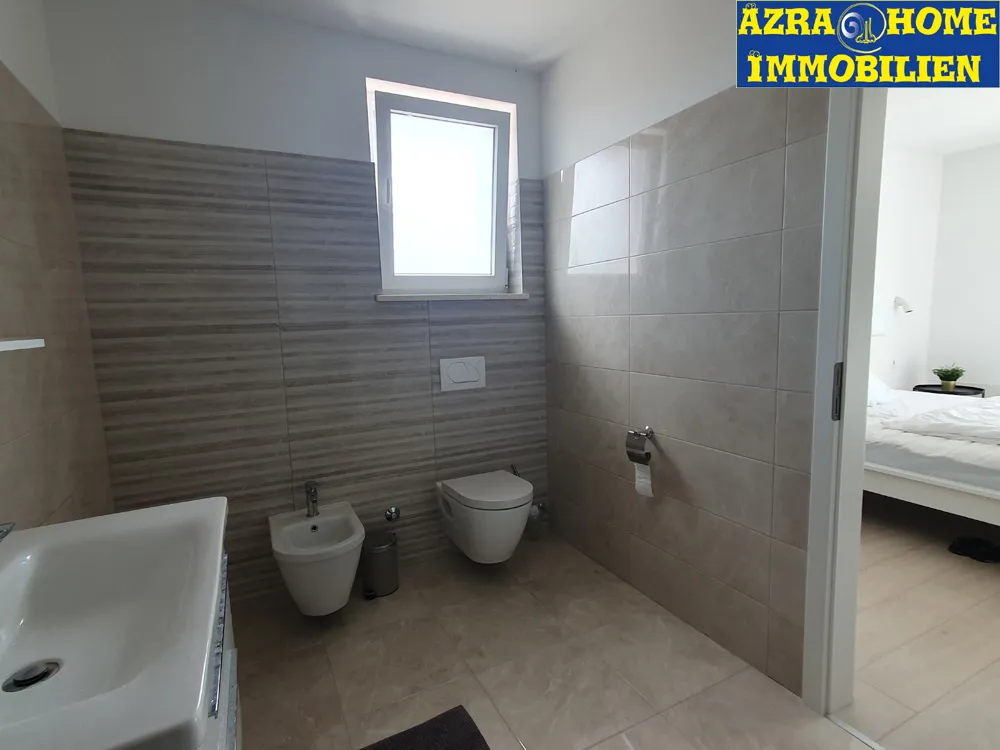 prodaja kuće sa bazenom, vodnjan, 180 m2 s terasama, bazen 30m2 - slika 23