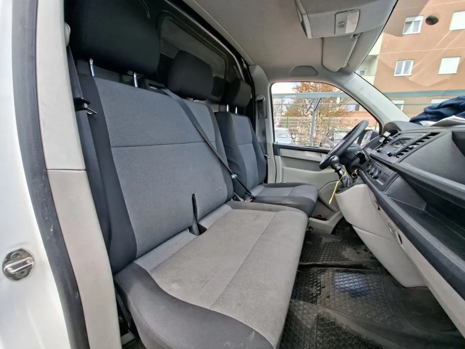 vw transporter t6 2.0 tdi 150ks furgon, 2019 god. - slika 8