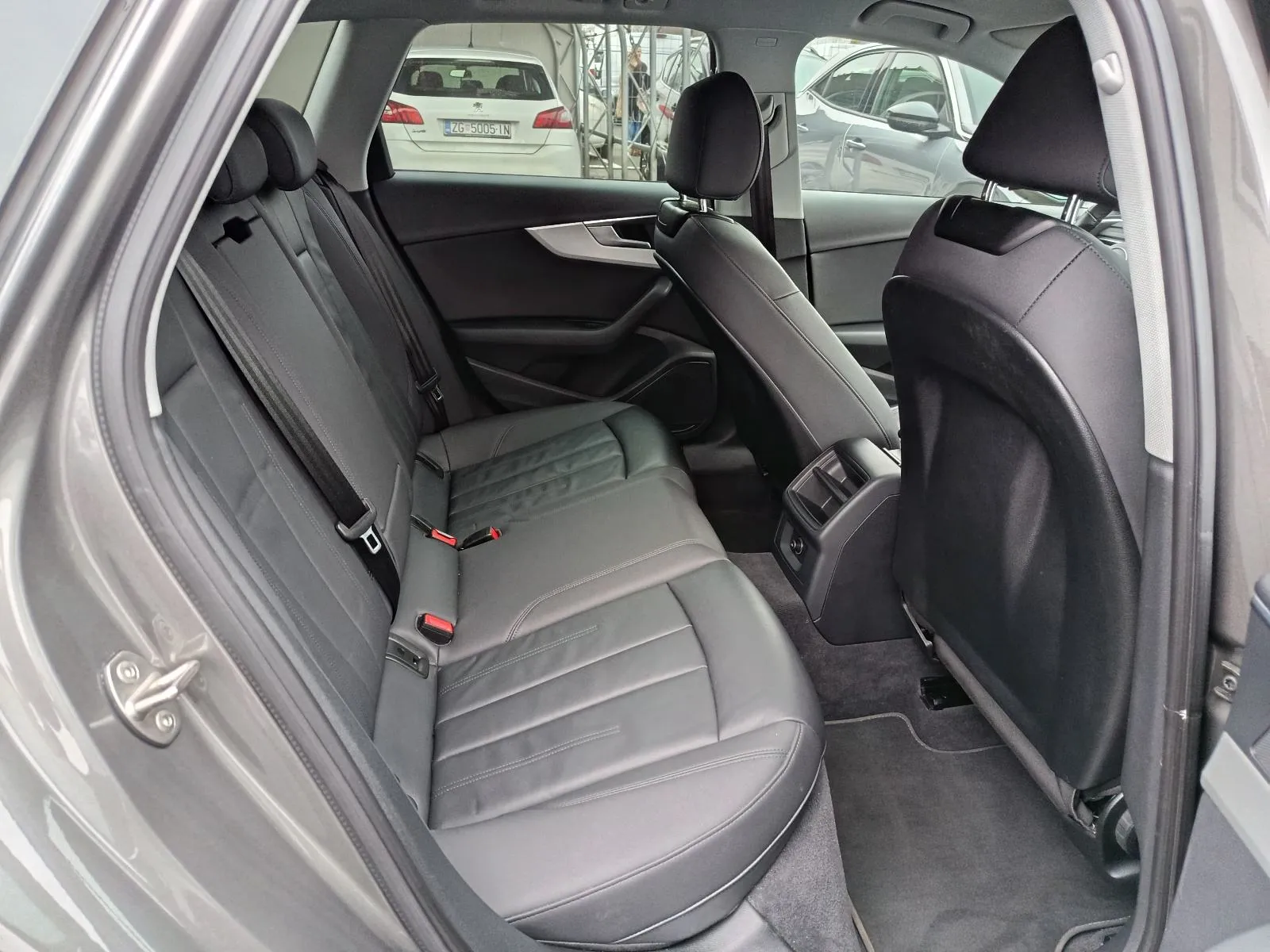 audi a4 avant 30 tdi ,premium jamstvo do2 god, vozilo u sustavu pdv-a - slika 13