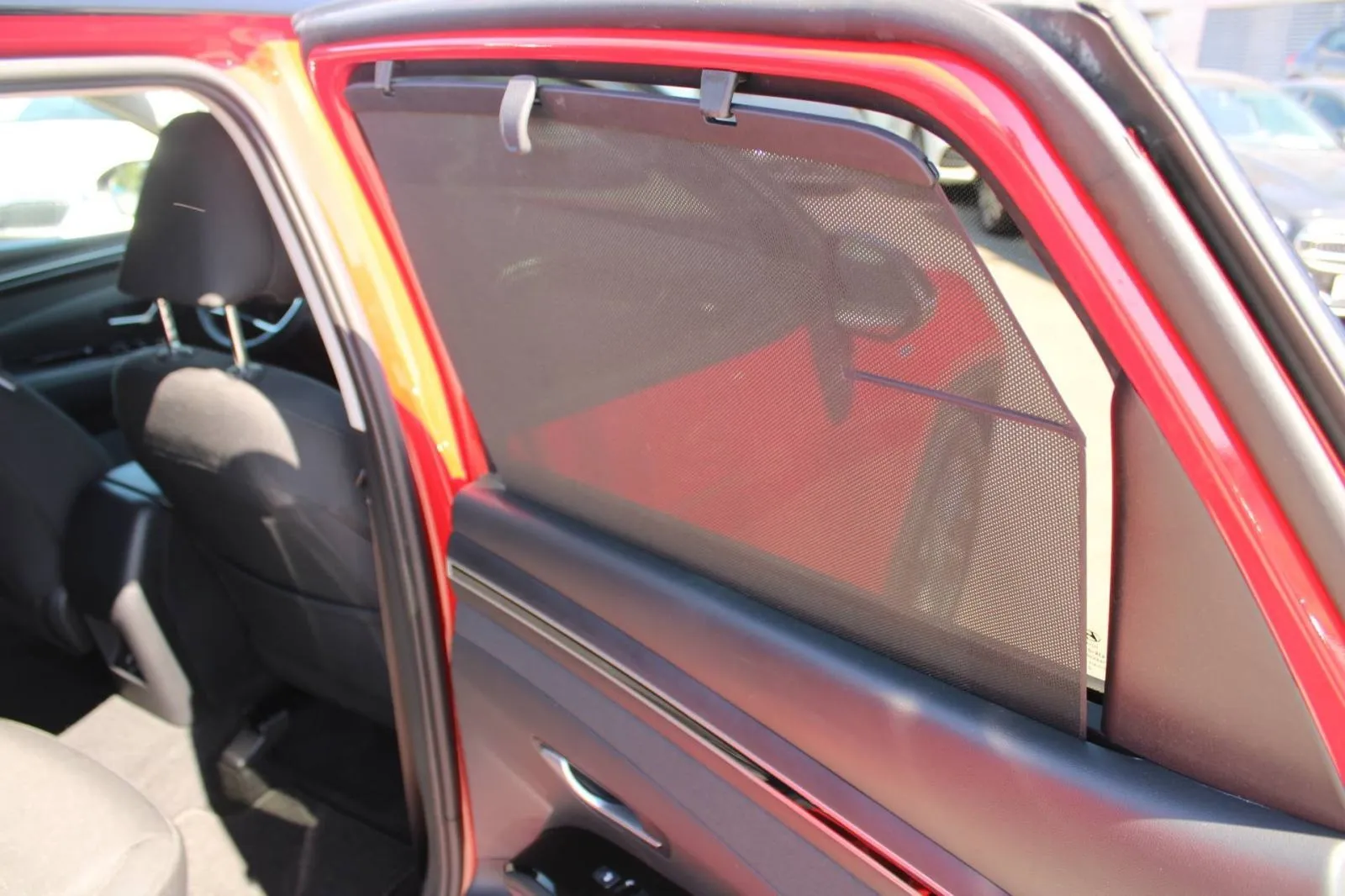 hyundai tucson 1.6 crdi automatik *led, navigacija, kamera* - slika 18