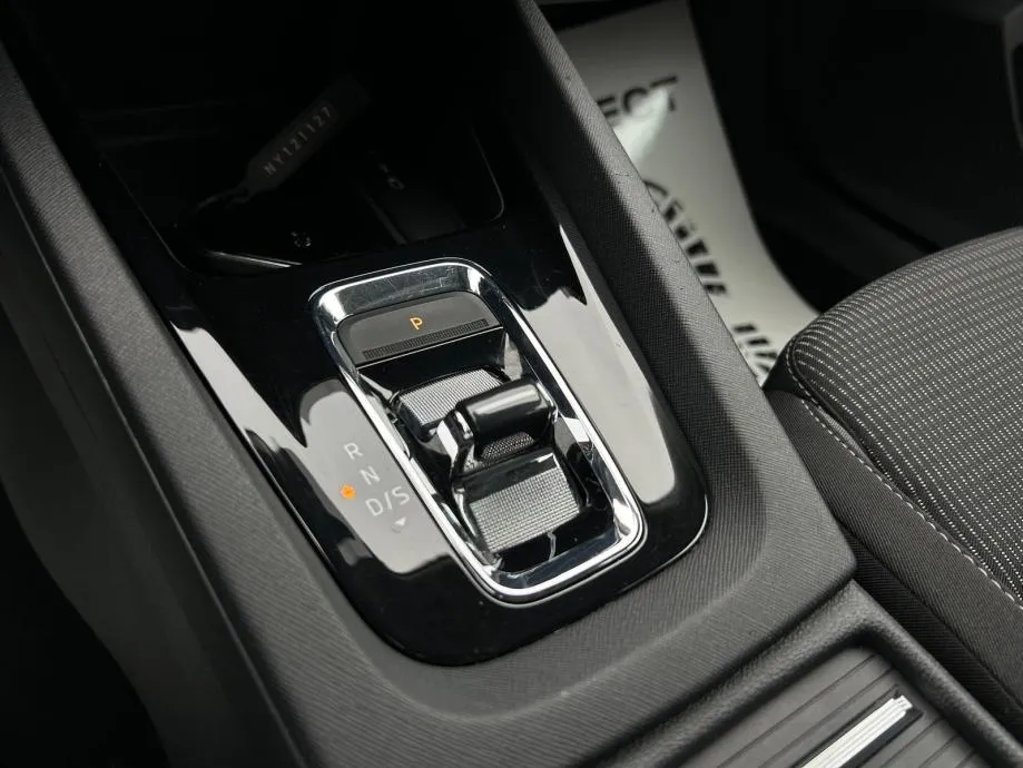 škoda octavia combi 2,0 tdi dsg - 2022 - navi - perfekt - reg 1 god ! - slika 17