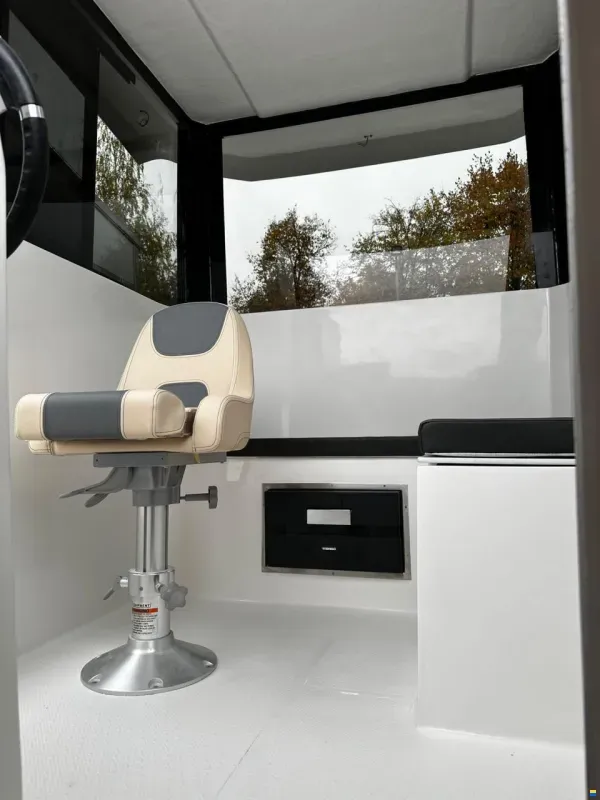 marion 722 pilothouse - slika 21