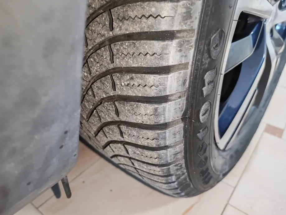peugeot 3008 1,2 puretech - slika 17
