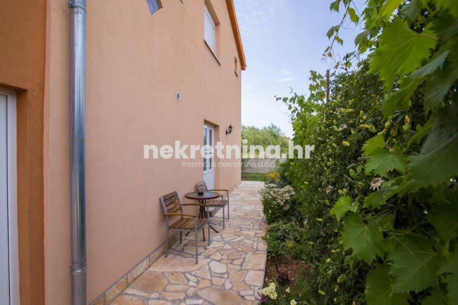 prodaja - samostojeća kuća - biograd na moru - 253m2 (prodaja) - slika 5